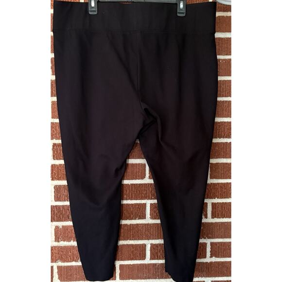 Torrid Black Pixie Skinny Studio Luxe Ponte High Rise Ankle Size 3R - Picture 2 of 3